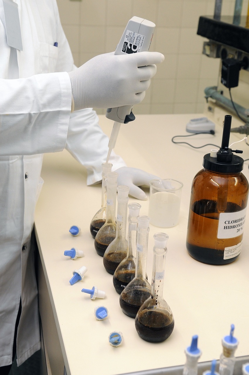 高性能聚氨酯泡沫濕熱老化助劑提升記憶棉枕頭在長期使用中的形狀恢復速率